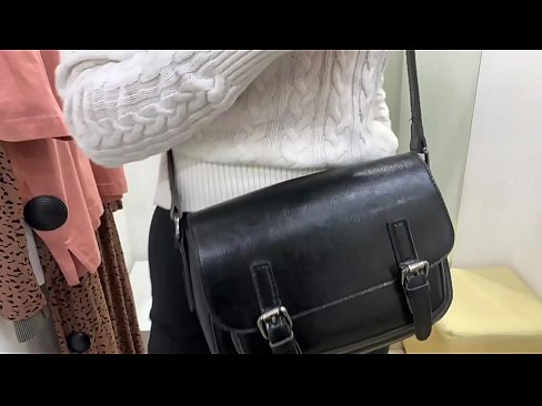 ❤️ Gənc qadın FeralBerry-nin fitinq otağında dildo ilə ictimai masturbasiyası ❤️ Anal porno pornoda az.pornolymp.ru